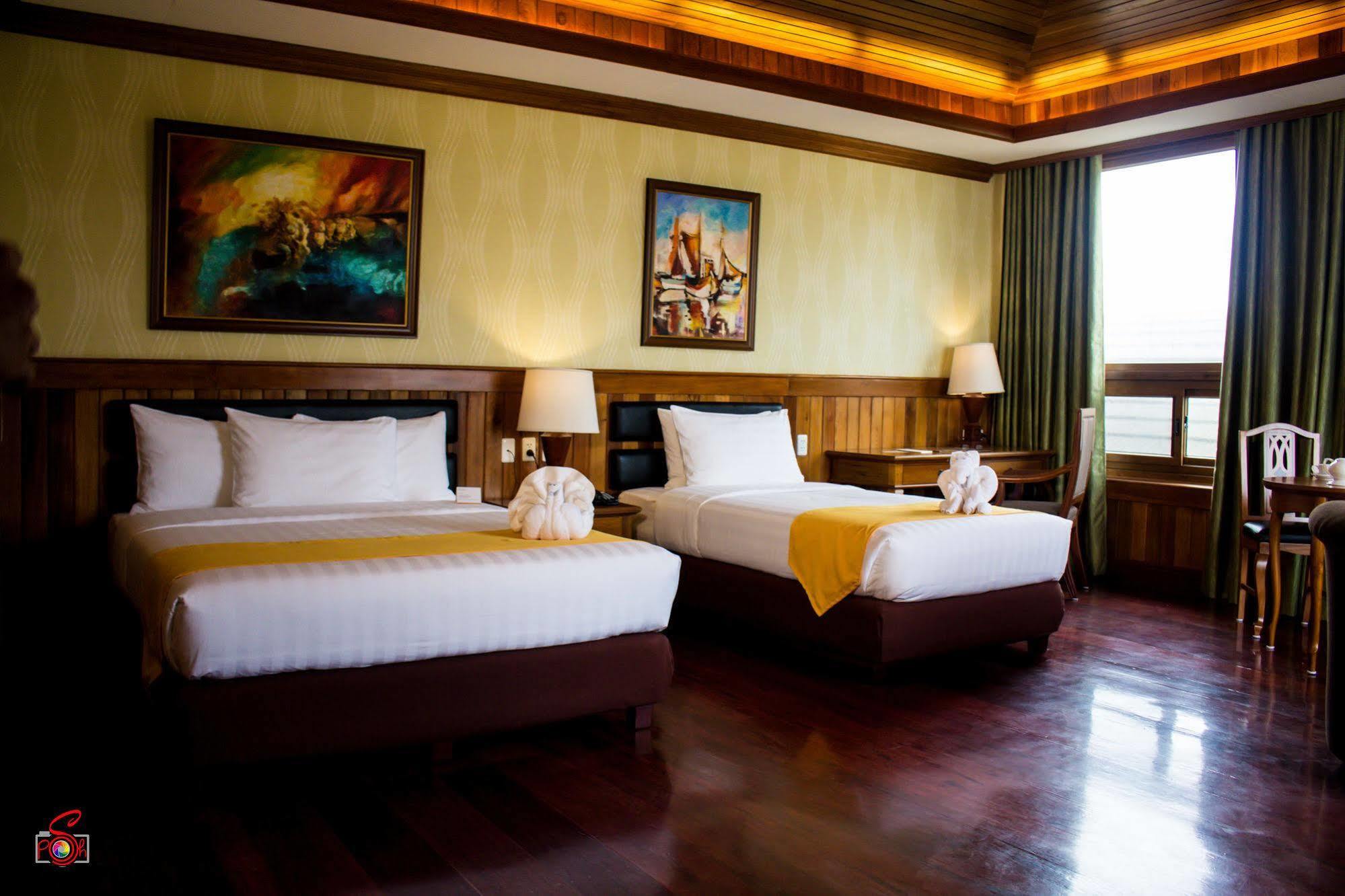 Alta D' Tagaytay Hotel Tagaytay City Extérieur photo